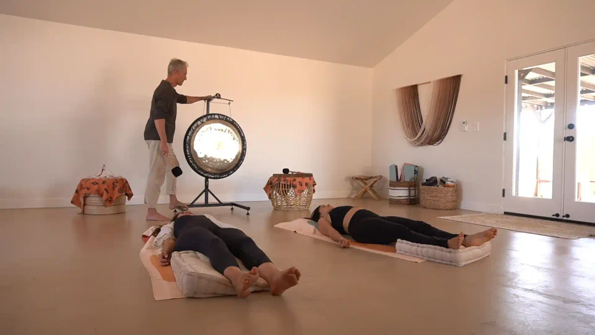 Sound healing session during a private nervous system retreat in Joshua Tree